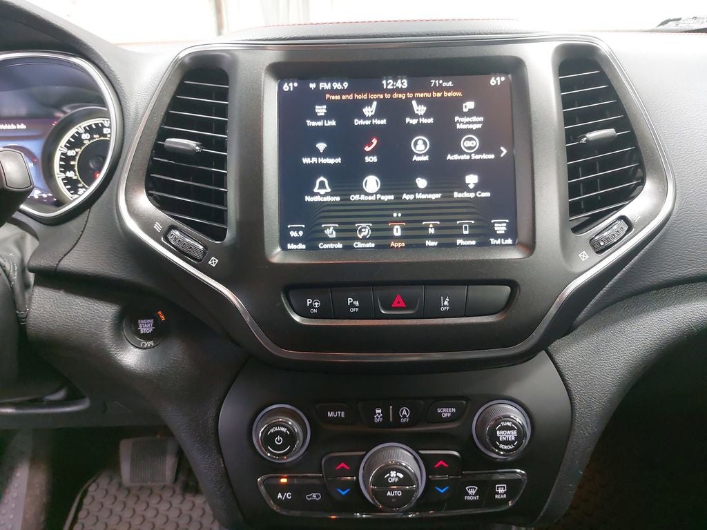 2023 Jeep Cherokee Trailhawk