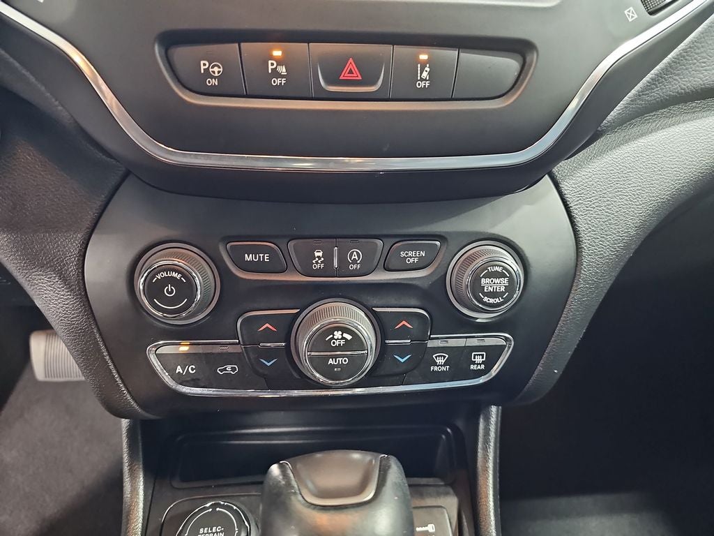 2023 Jeep Cherokee Altitude