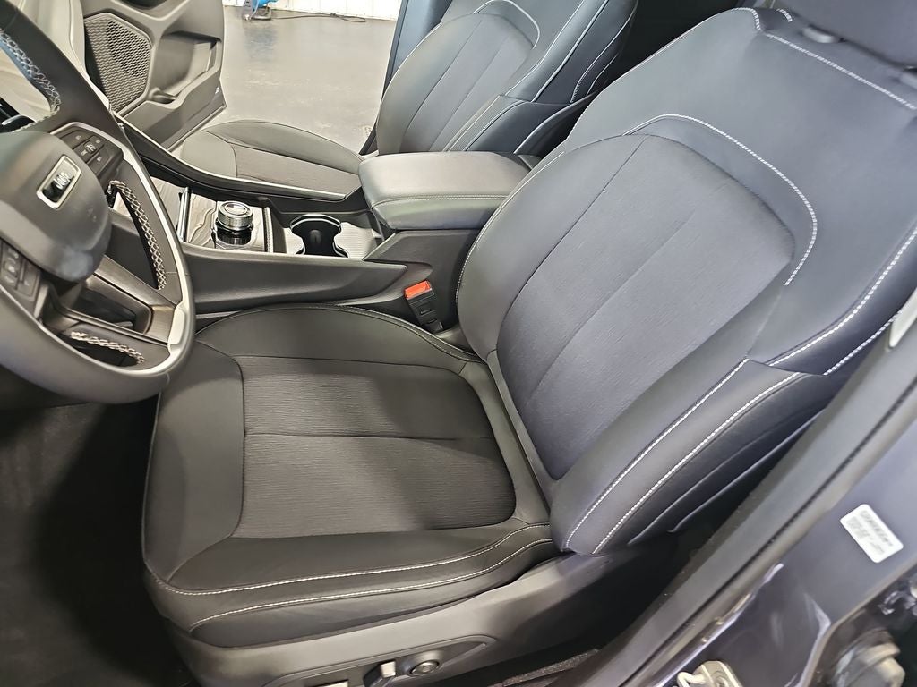 2023 Jeep Grand Cherokee Laredo X