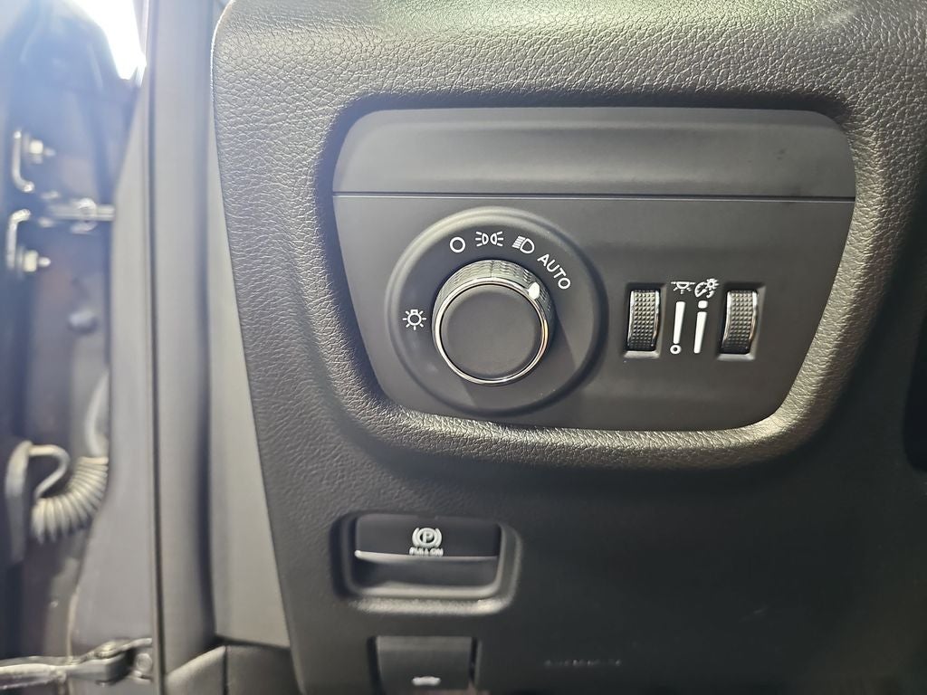 2023 Jeep Grand Cherokee Laredo X
