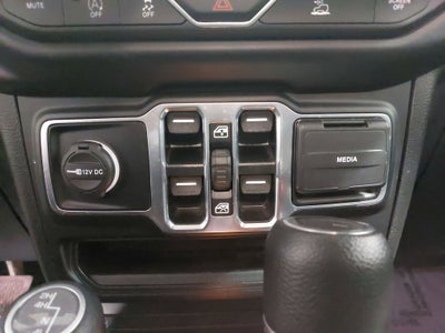 2022 Jeep Gladiator Sport