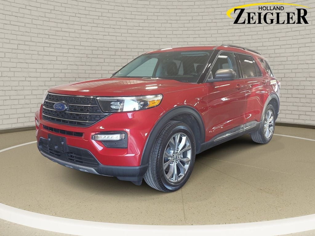 2023 Ford Explorer XLT
