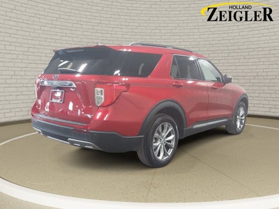 2023 Ford Explorer XLT