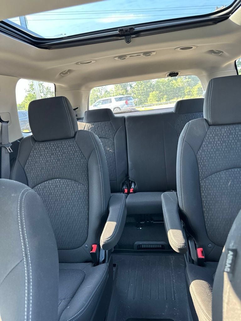 2015 GMC Acadia SLE-2