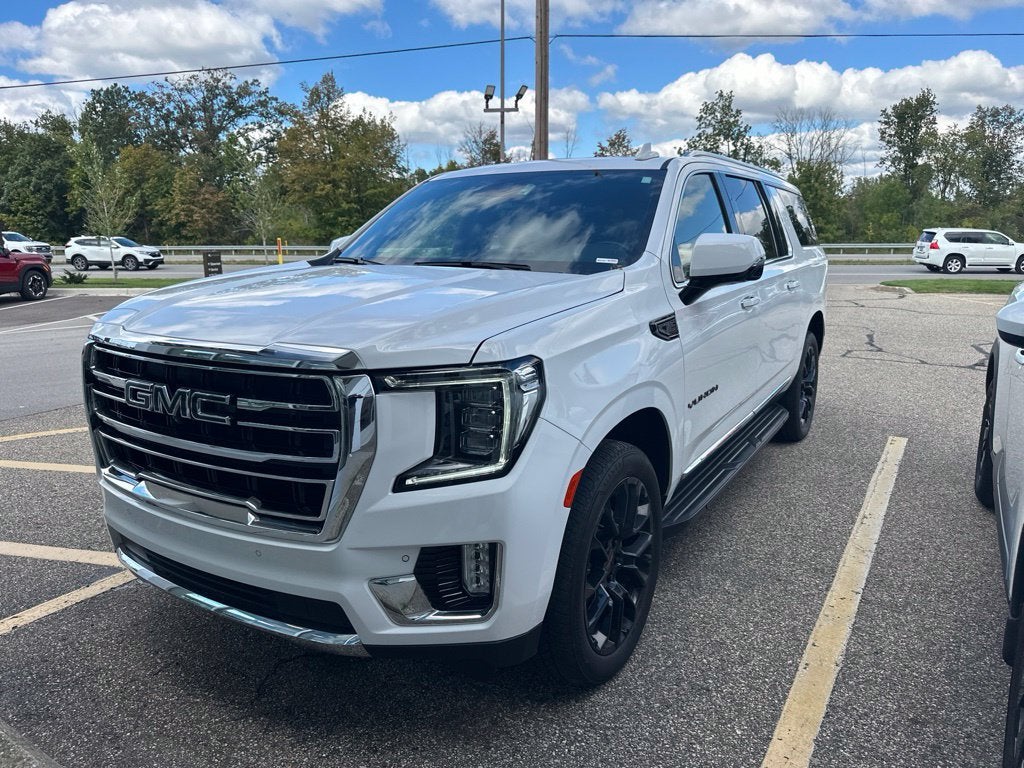 2023 GMC Yukon XL SLT