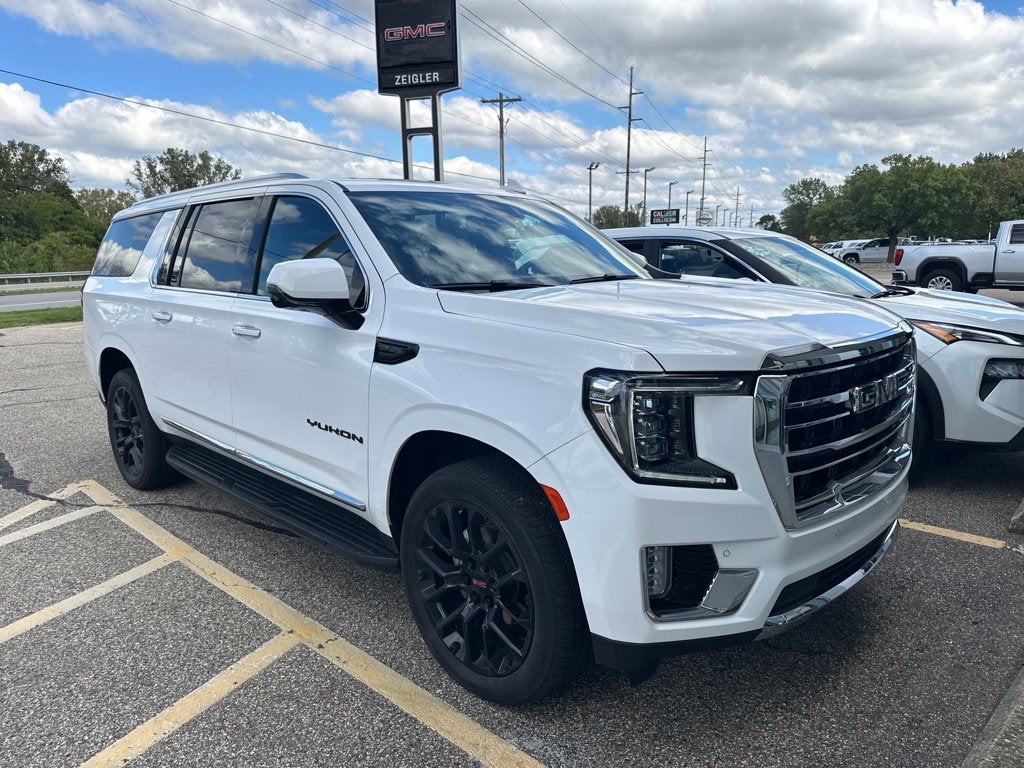 2023 GMC Yukon XL SLT