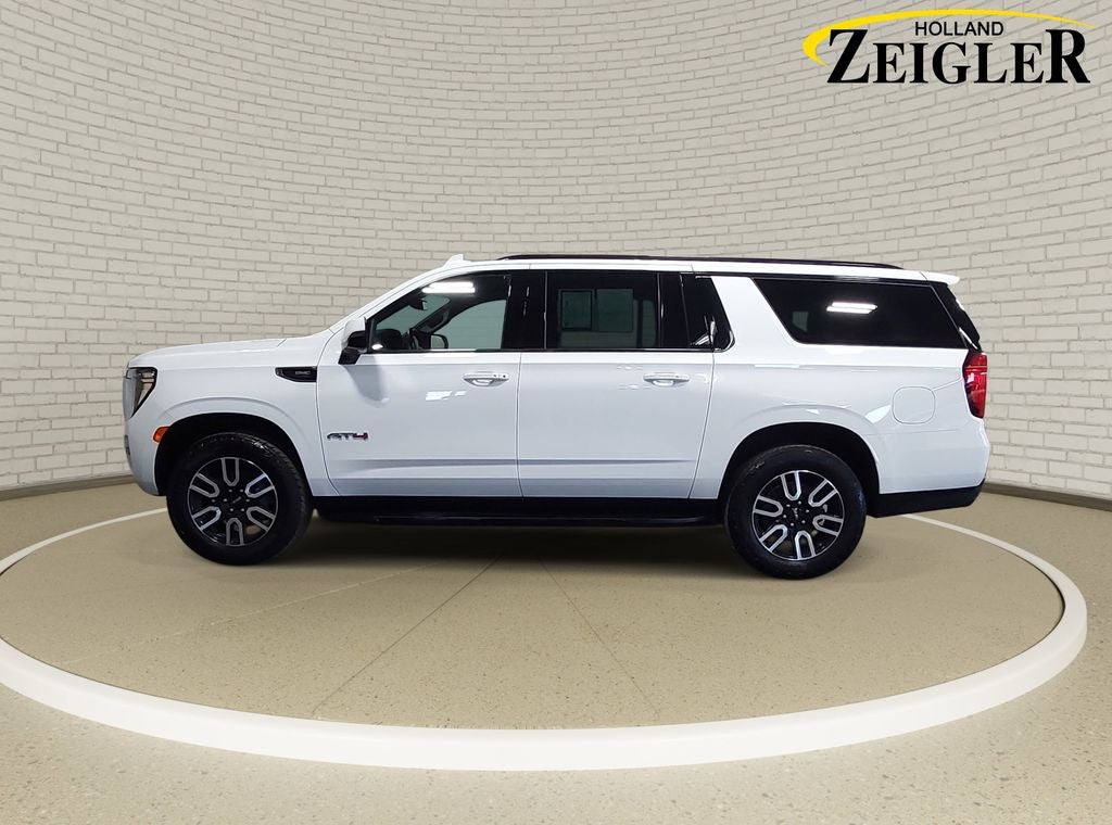 2023 GMC Yukon XL AT4