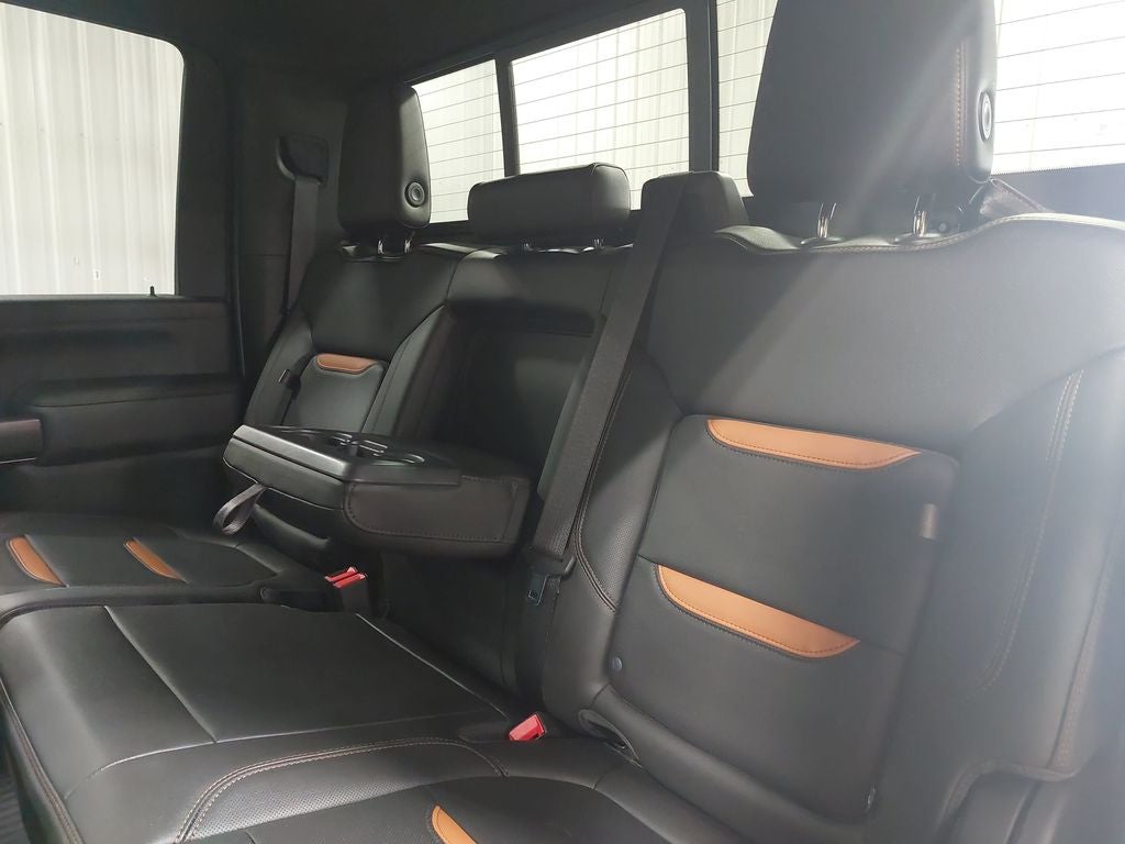 2021 GMC Sierra 2500HD AT4