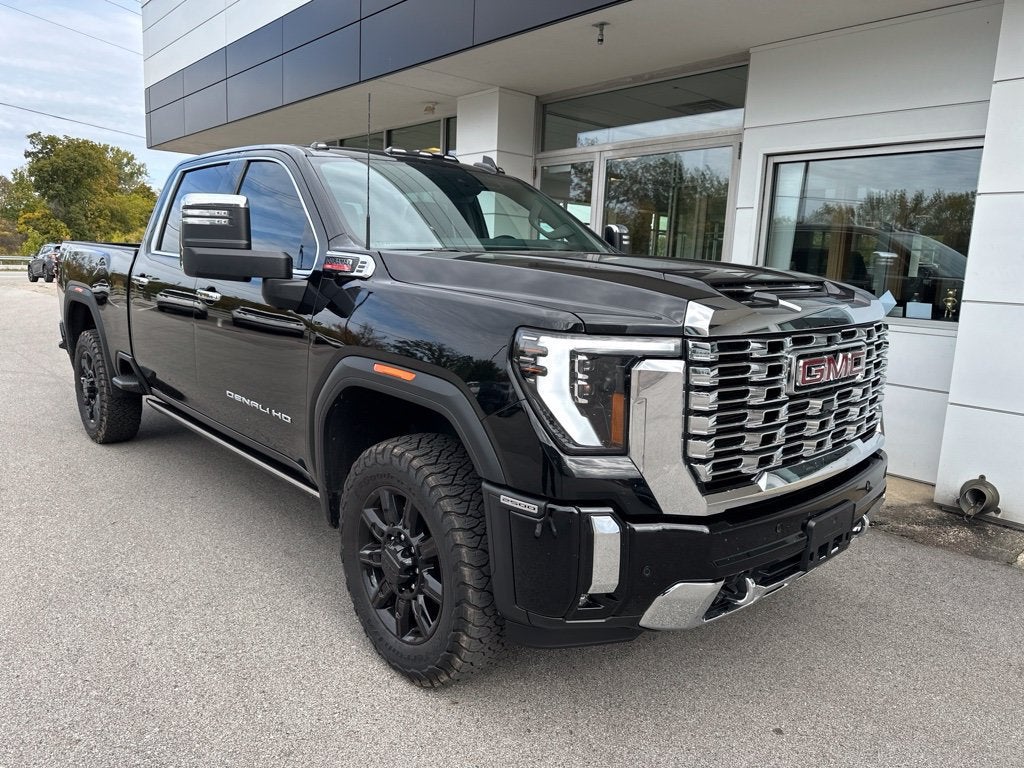 2025 GMC Sierra 2500HD Denali