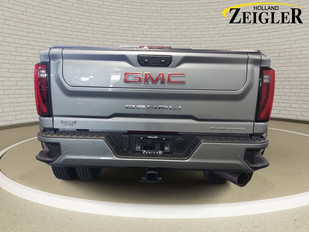 2025 GMC Sierra 3500HD Denali