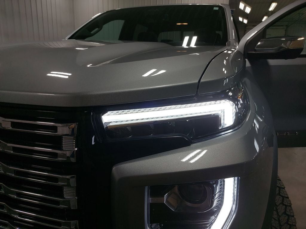2024 GMC Canyon Denali