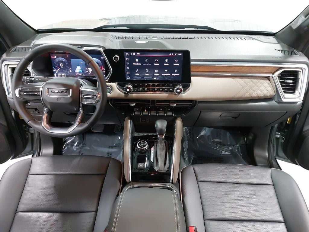2024 GMC Canyon Denali