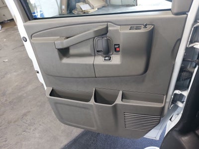 2025 GMC Savana 2500 Work Van