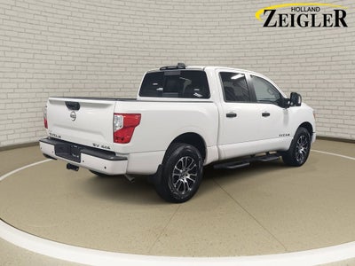 2024 Nissan Titan SV