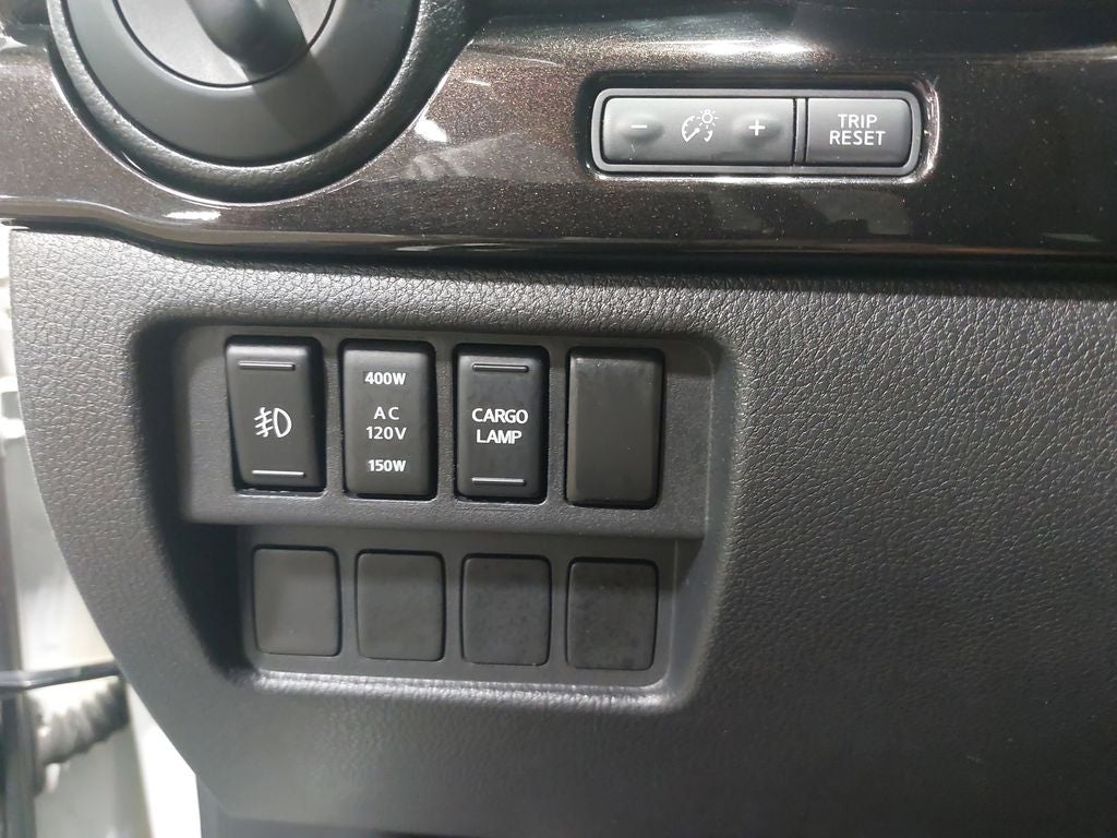2017 Nissan Titan XD SV