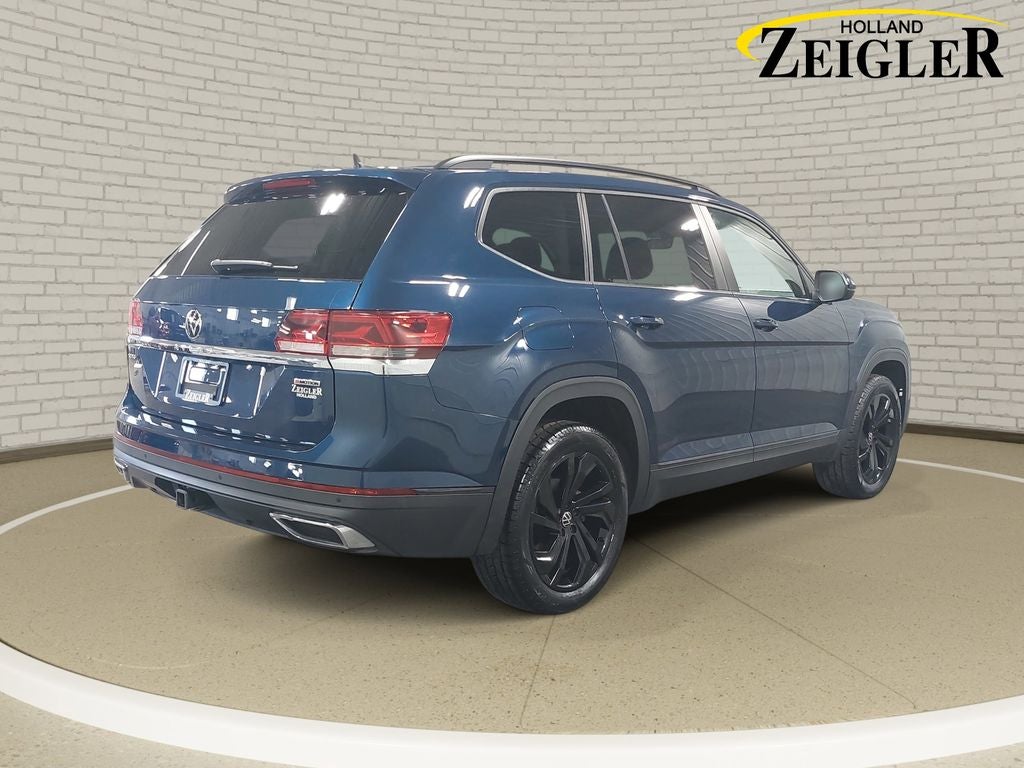 2022 Volkswagen Atlas 3.6L V6 SE w/Technology