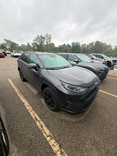2021 Toyota RAV4 Hybrid XLE