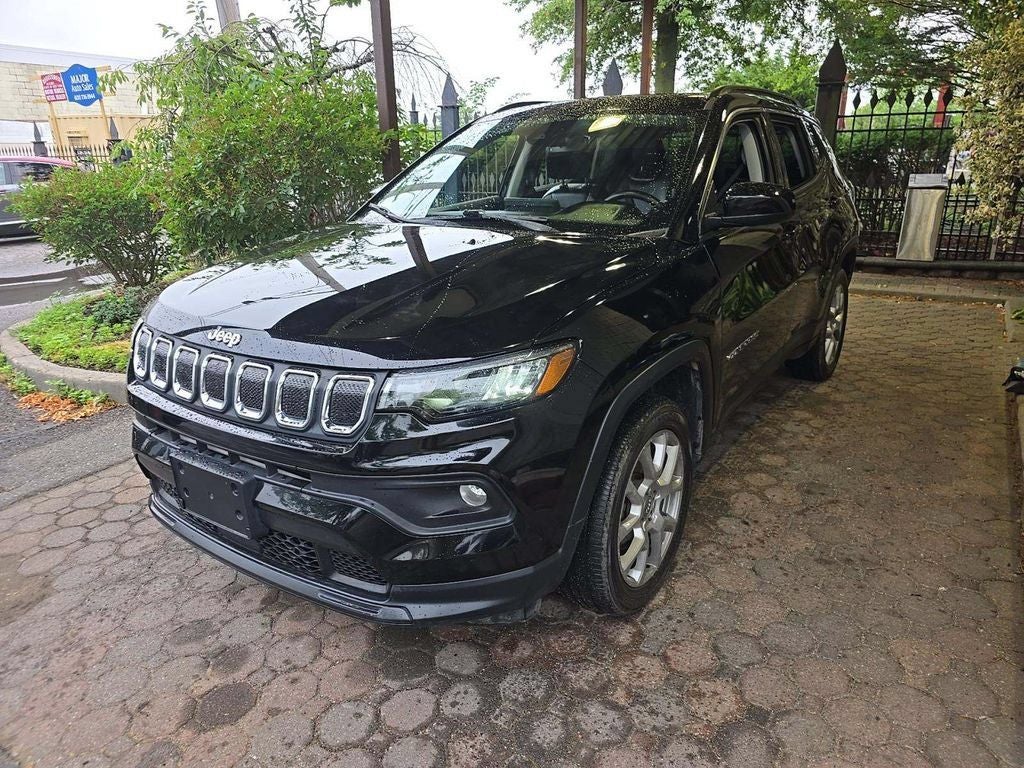 2022 Jeep Compass Latitude Lux