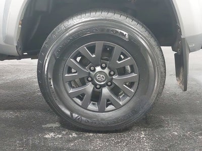 2022 Toyota Tacoma SR5