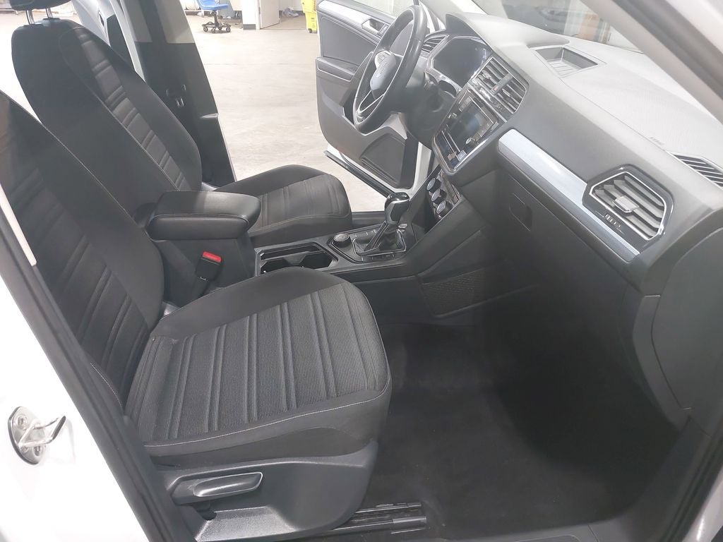 2023 Volkswagen Tiguan 2.0T S