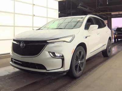 2023 Buick Enclave Essence