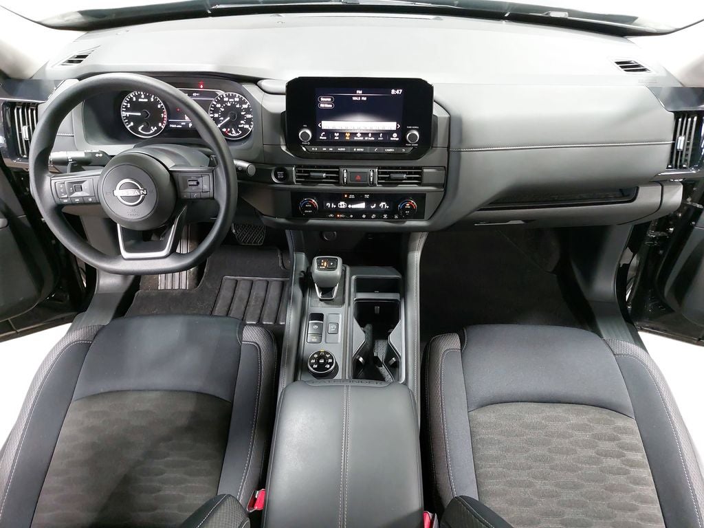 2025 Nissan Pathfinder S