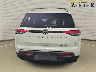 2024 Nissan Pathfinder SV