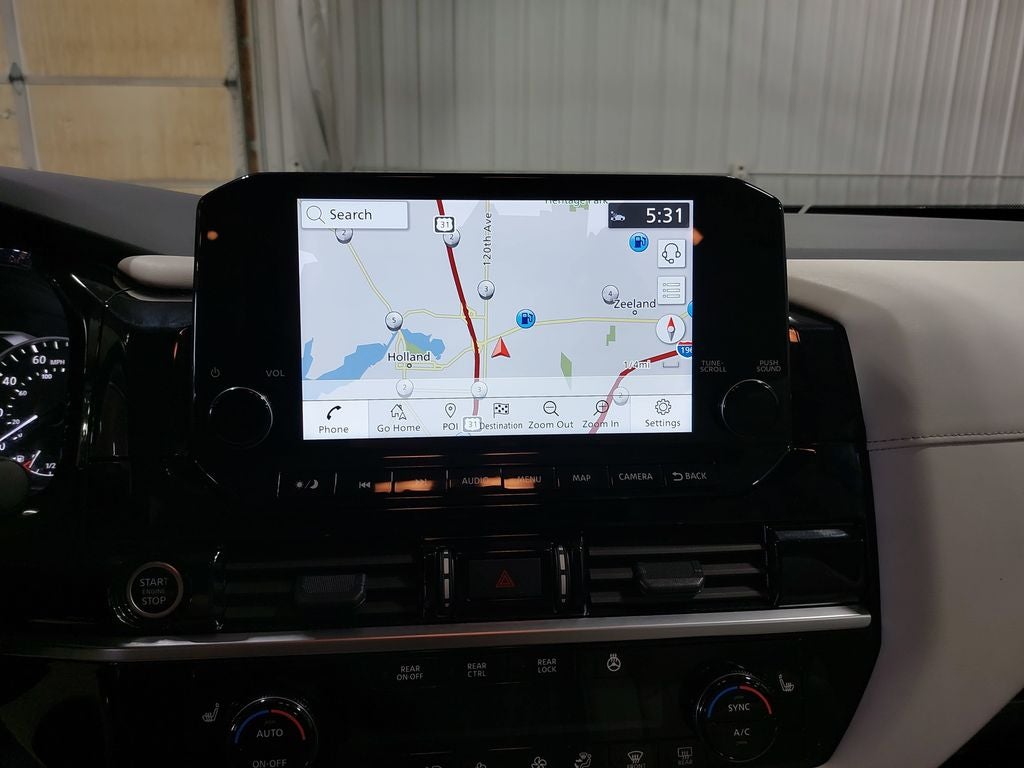 2023 Nissan Pathfinder SL