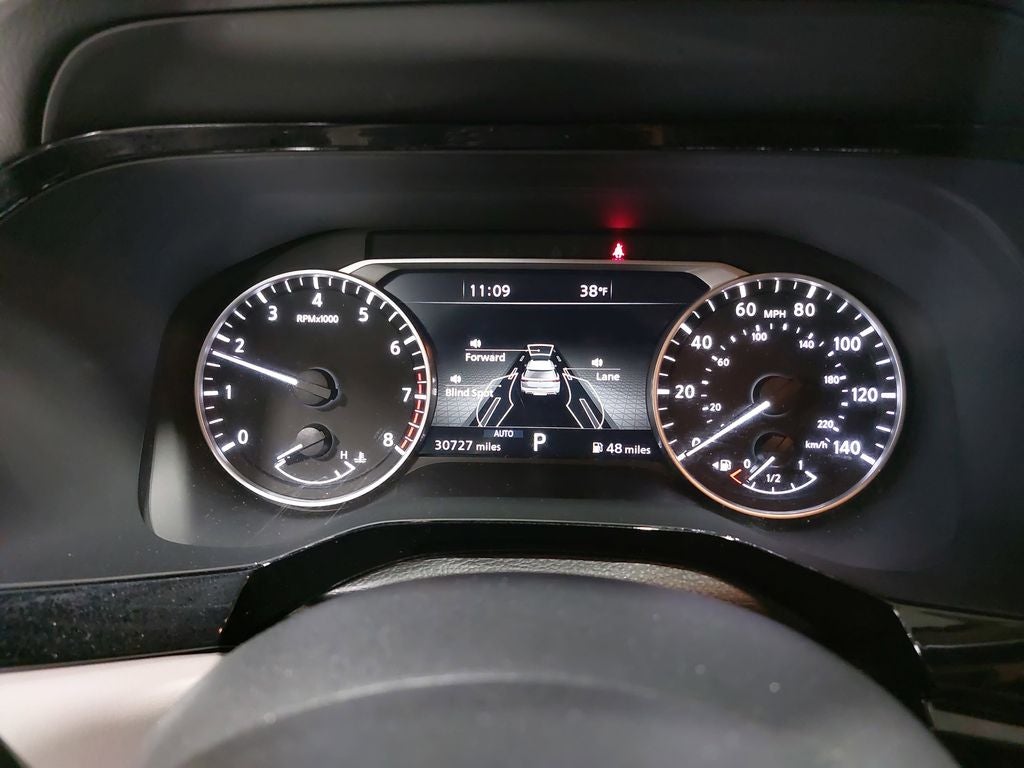 2024 Nissan Pathfinder SL