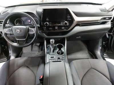 2023 Toyota Highlander LE