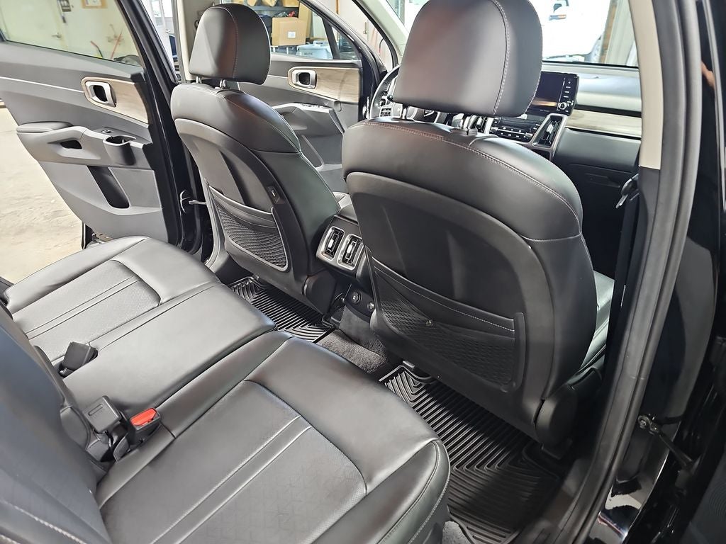 2023 Kia Sorento X-Line S