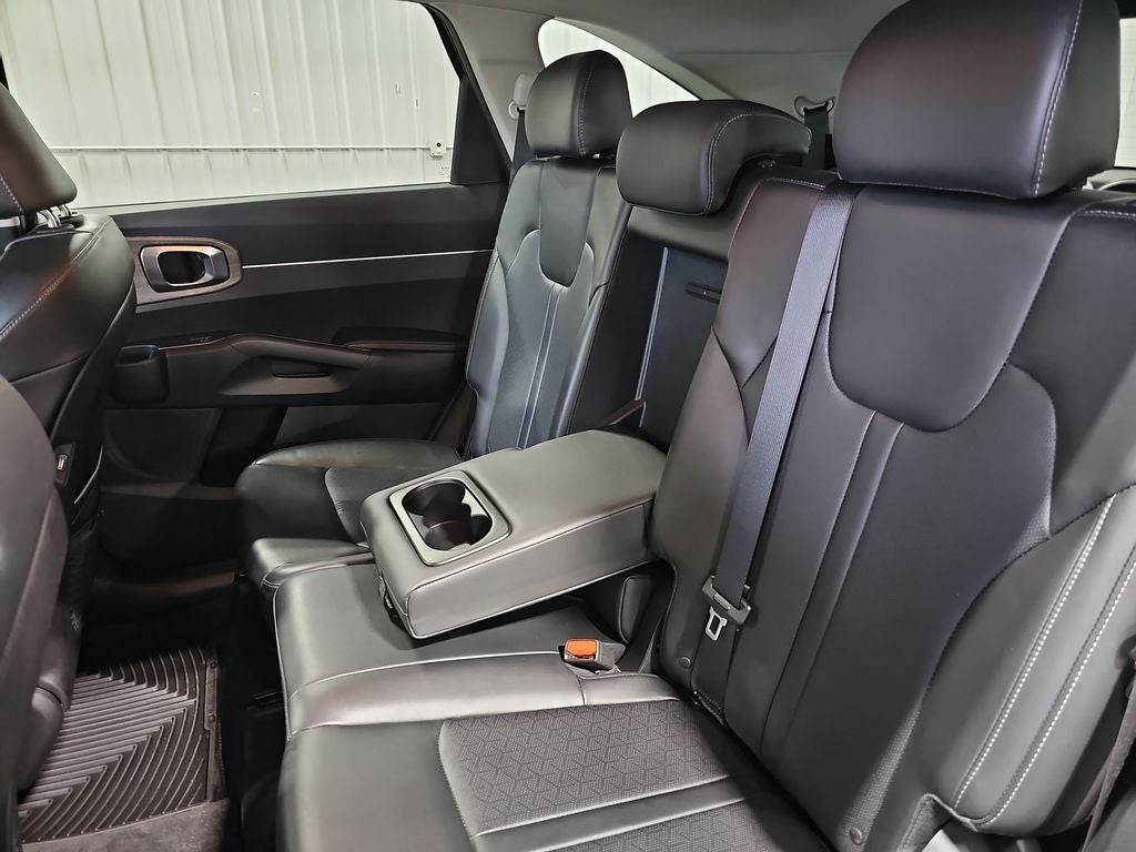 2023 Kia Sorento X-Line S