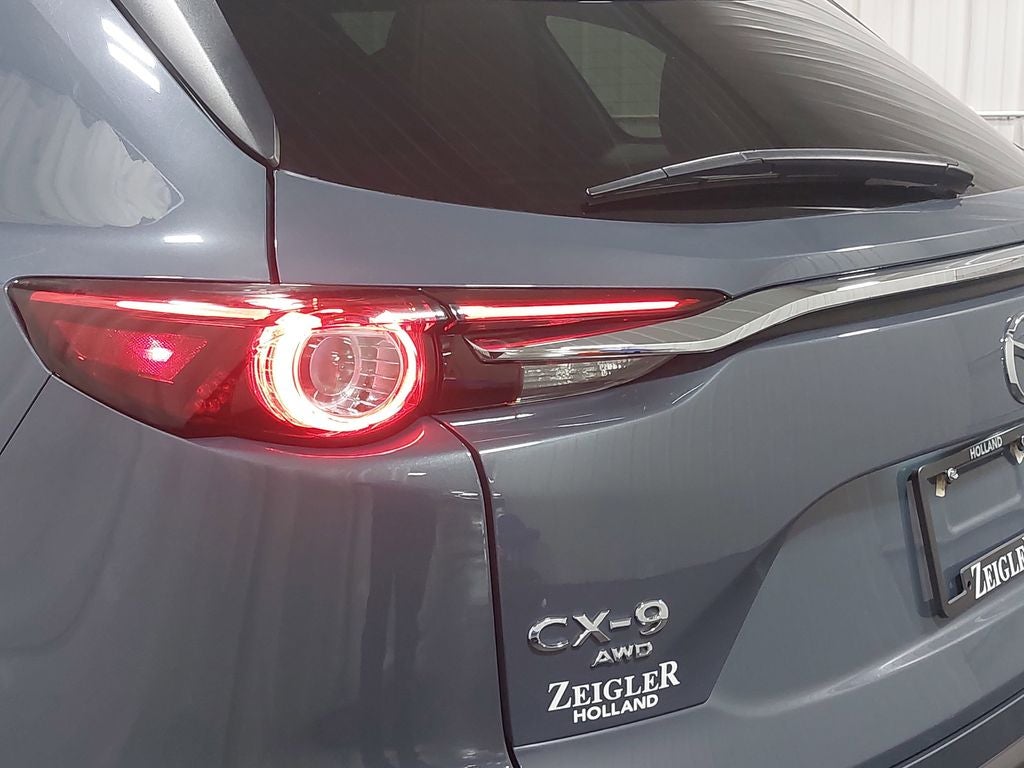 2023 Mazda Mazda CX-9 Carbon Edition