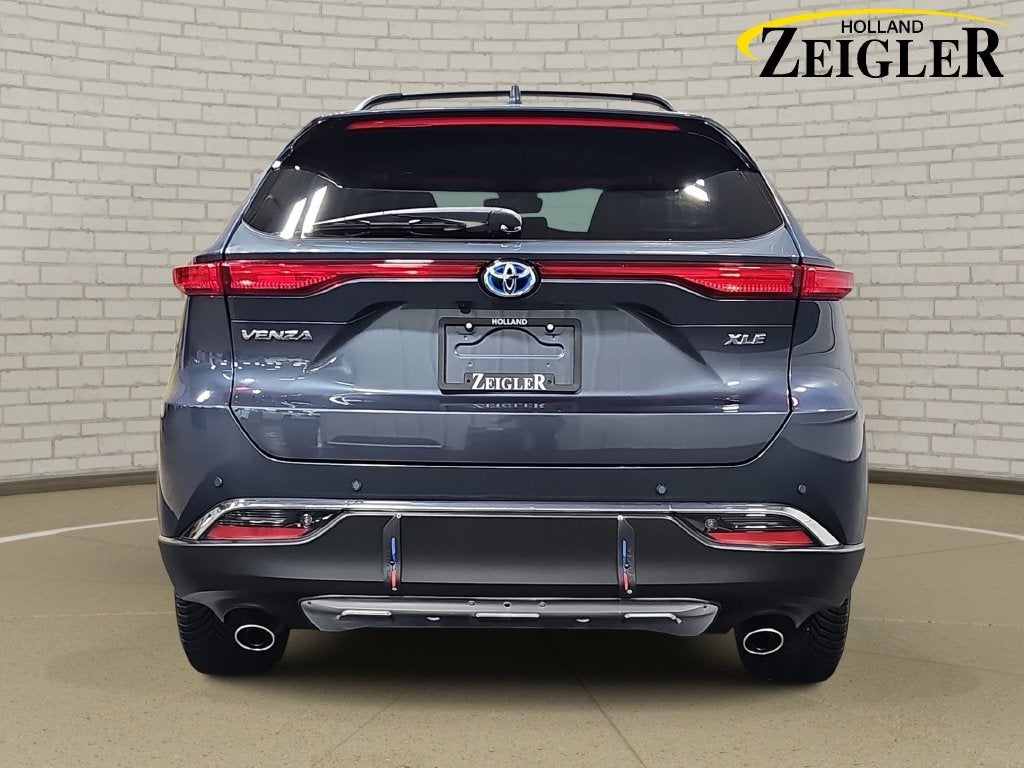 2023 Toyota Venza XLE