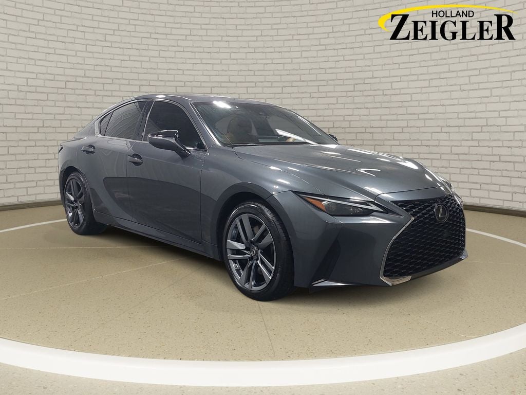 2022 Lexus IS 300