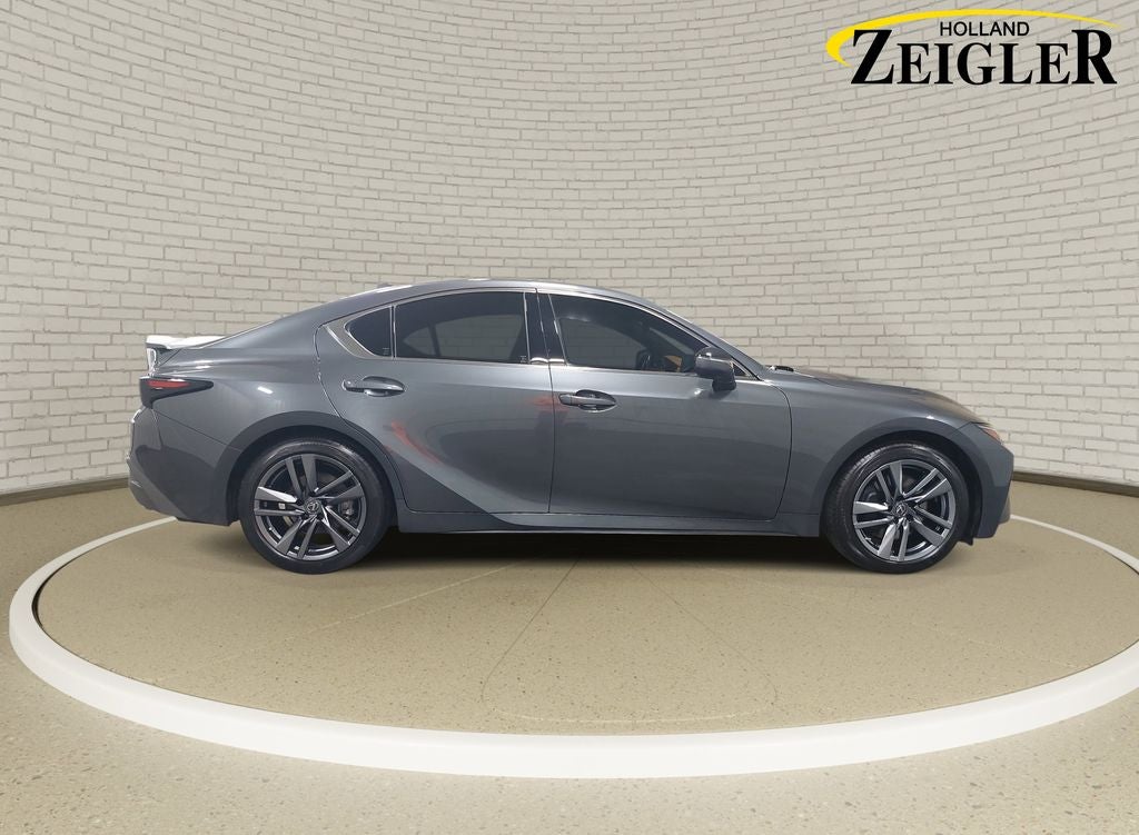 2022 Lexus IS 300
