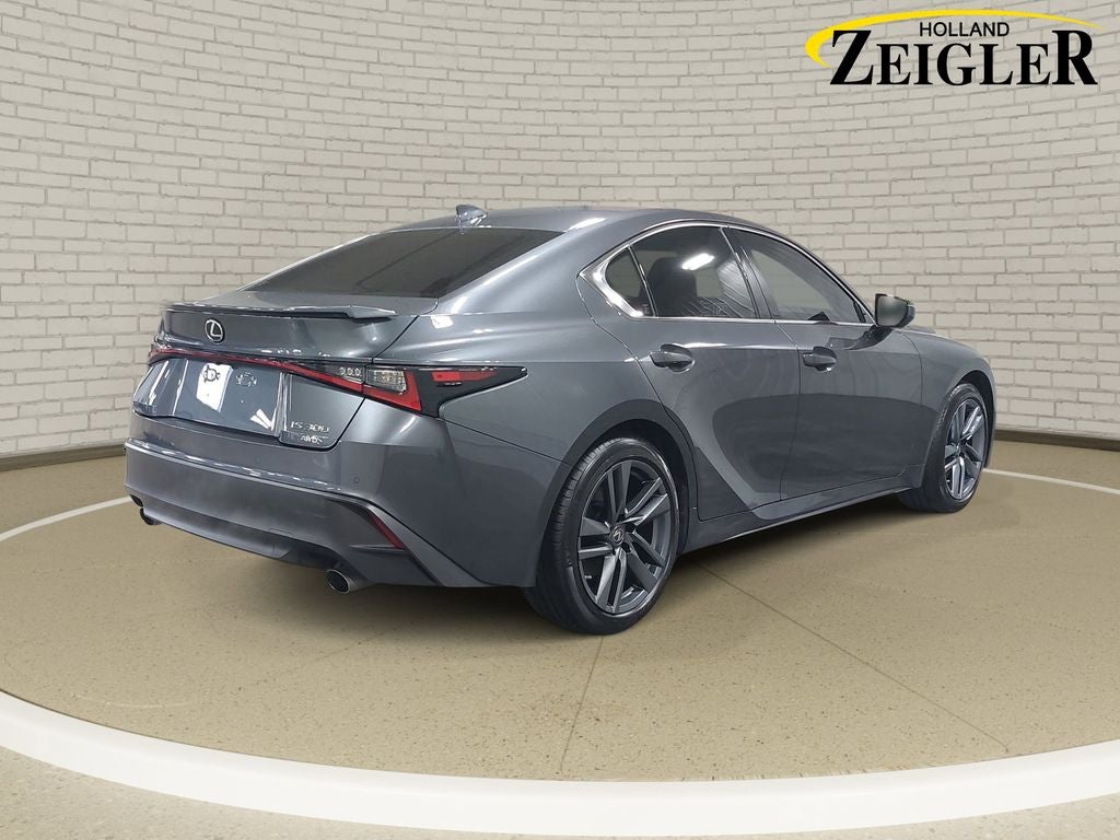 2022 Lexus IS 300
