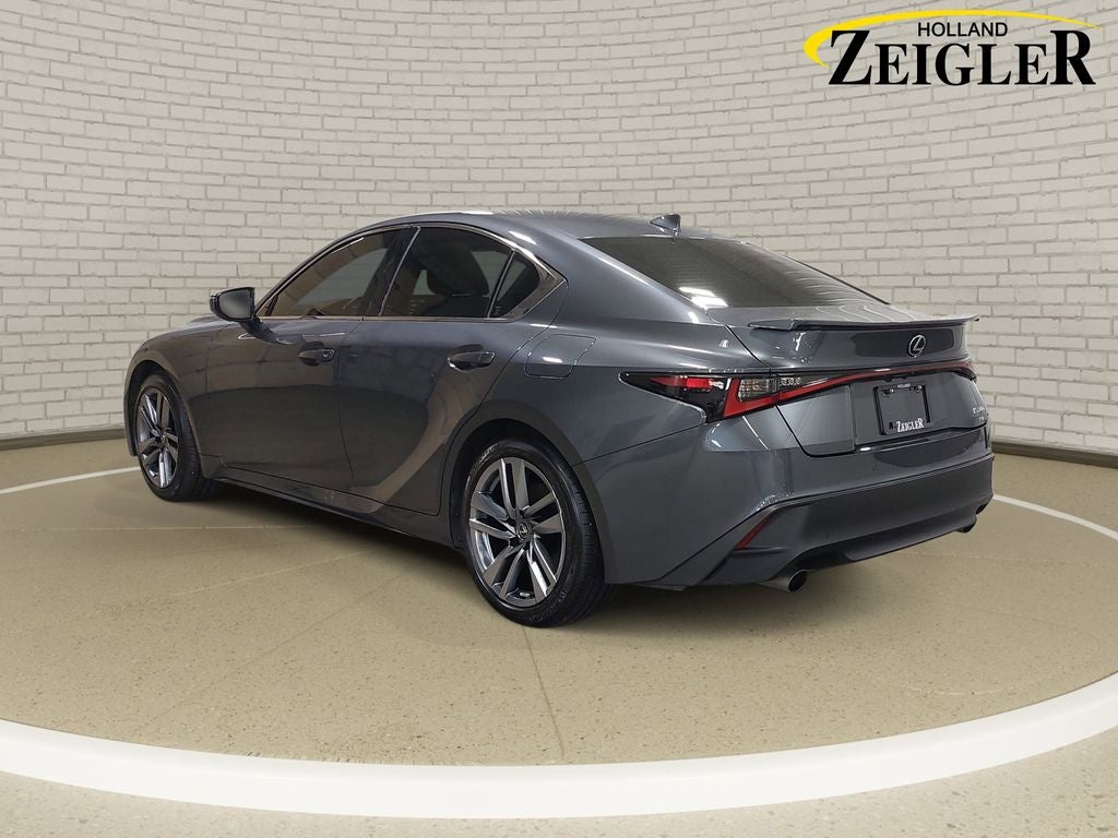 2022 Lexus IS 300