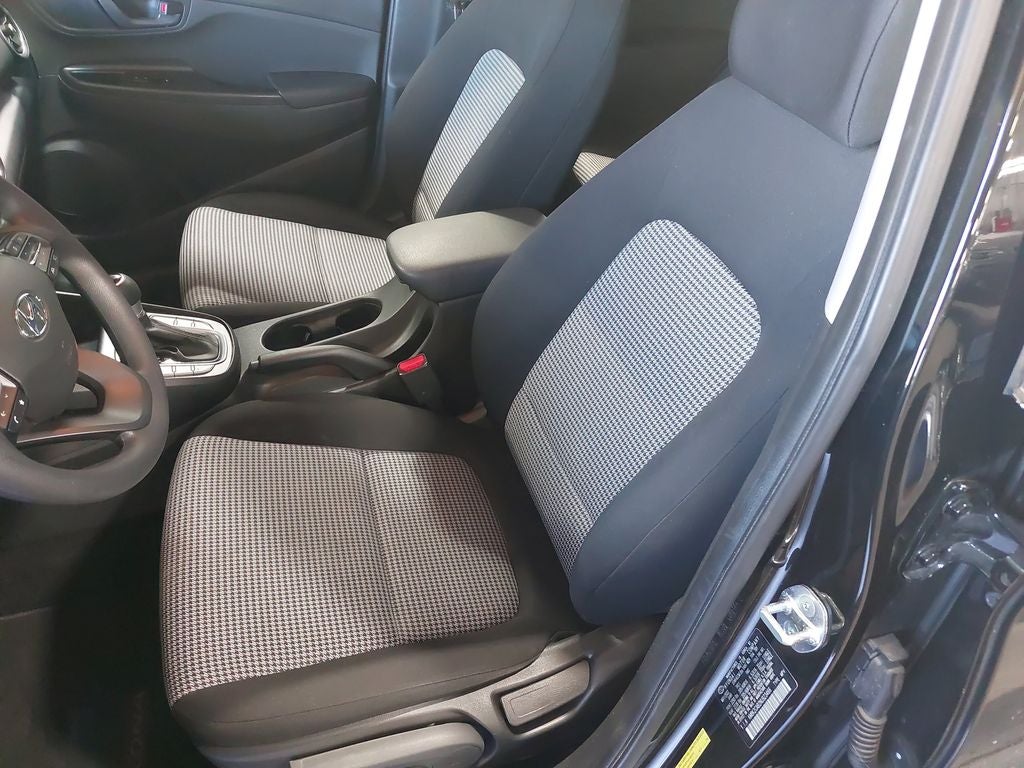 2022 Hyundai Kona SE