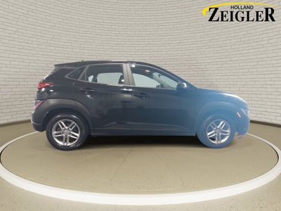 2022 Hyundai Kona SE