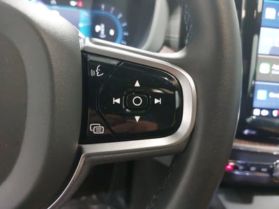 2023 Volvo XC60 B6 Ultimate Bright Theme