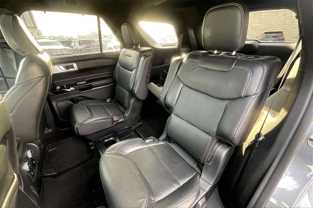 2021 Ford Explorer ST