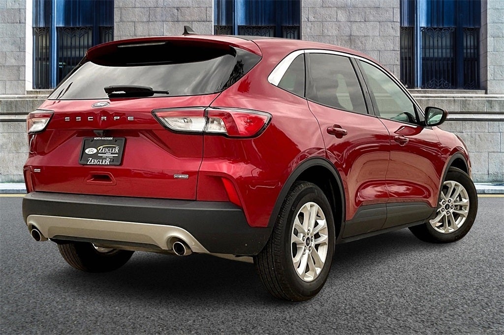 2021 Ford Escape SE Hybrid