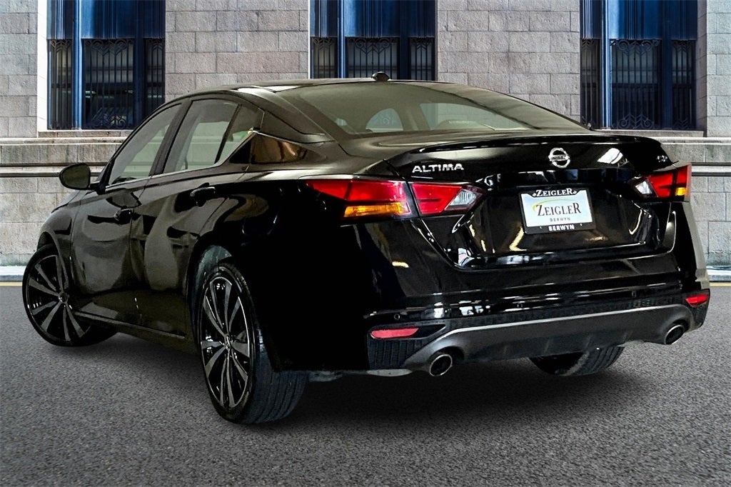 2022 Nissan Altima 2.5 SR