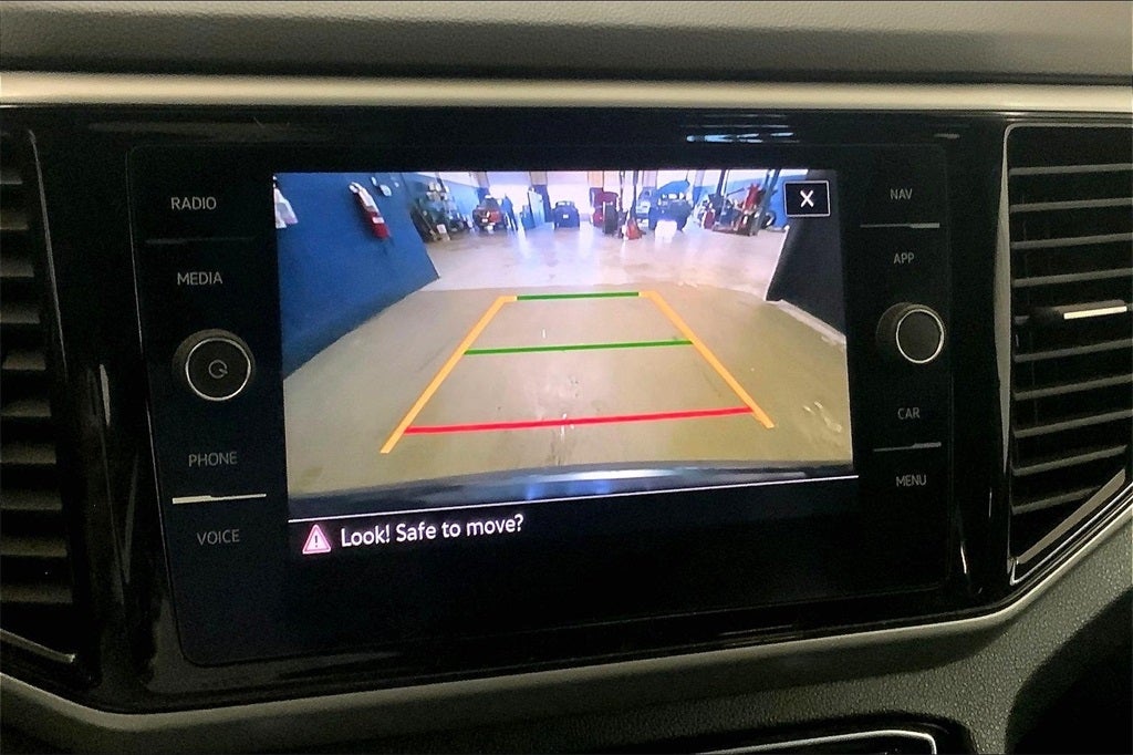 2021 Volkswagen Atlas Cross Sport 3.6L V6 SEL R-Line