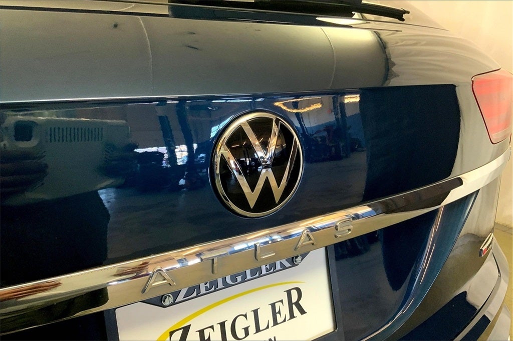 2021 Volkswagen Atlas Cross Sport 3.6L V6 SEL R-Line
