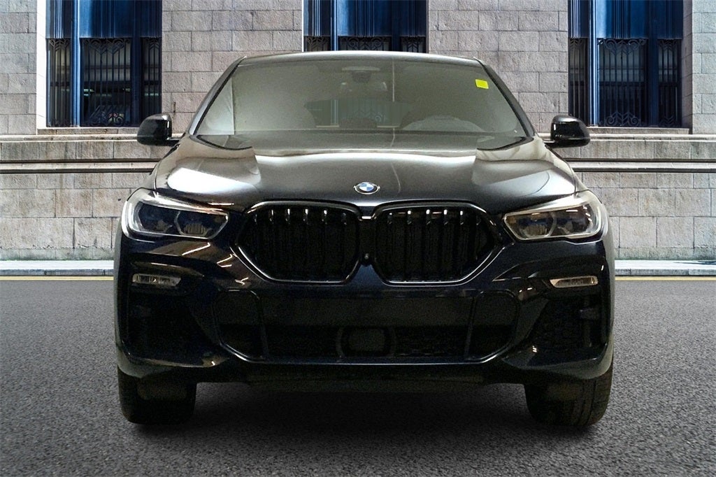 2021 BMW X6 M50i