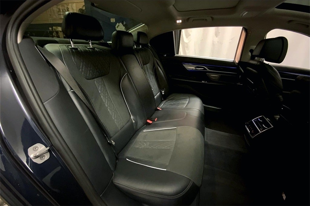 2018 BMW 7 Series 740e xDrive iPerformance