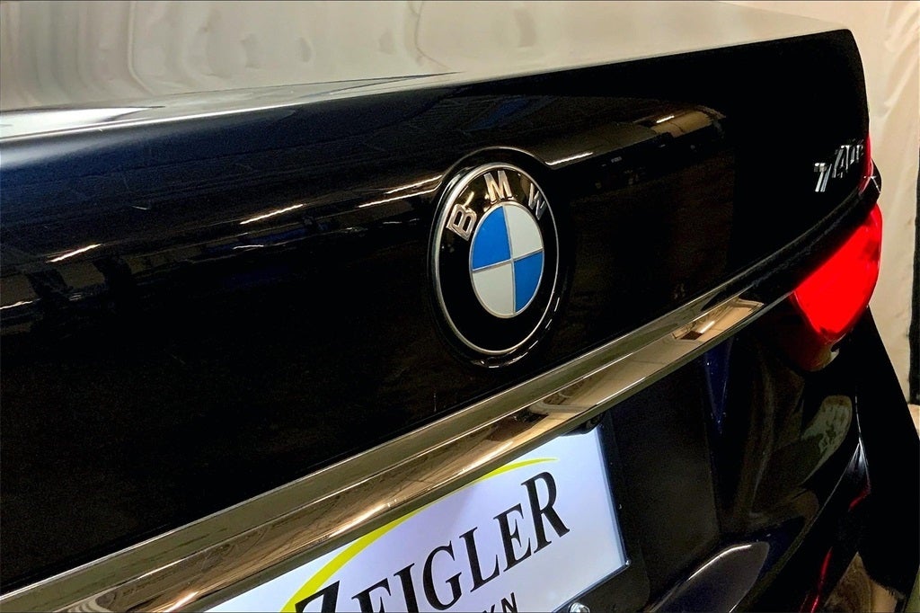 2018 BMW 7 Series 740e xDrive iPerformance