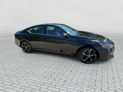 2024 Nissan Altima 2.5 SR FWD